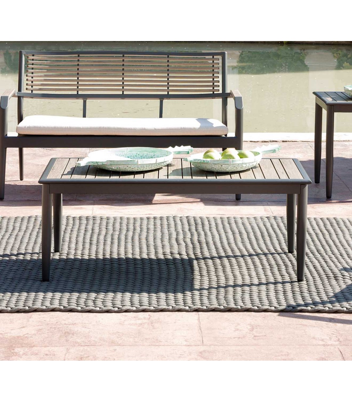 Mesa de terraza y jardín en Aluminio colección TROPIC