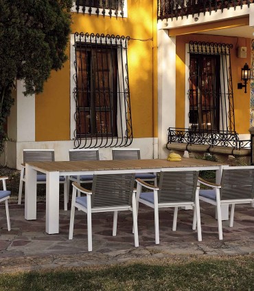 Mesa de terraza y jardín en aluminio y teca CRETA