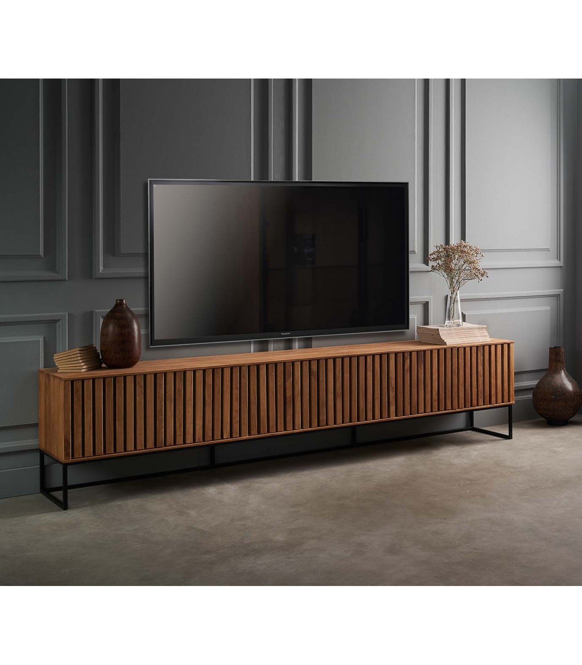 Mueble TV bajo para salón en madera de diseño sostenible